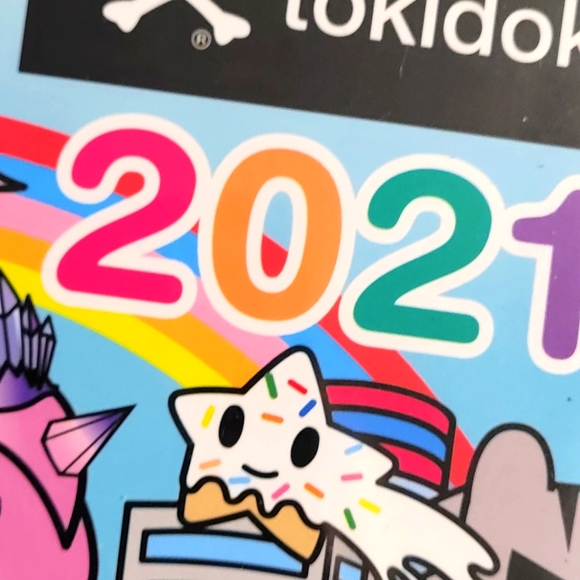 2021 Tokidoki Calendar Sealed and New Anime Colorful - Picture 10 of 11